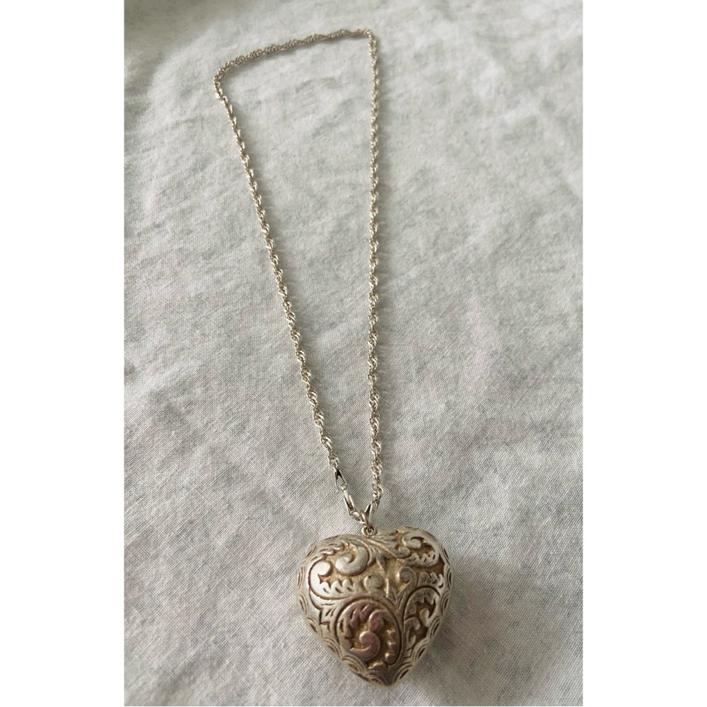 Vintage Silver Heart Pendant Necklace